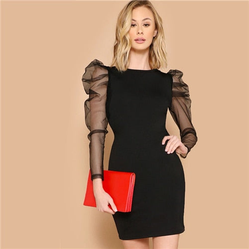 Robe vintage à manches translucides