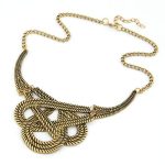 Bijoux vintage - collier d'inspiration fantaisie