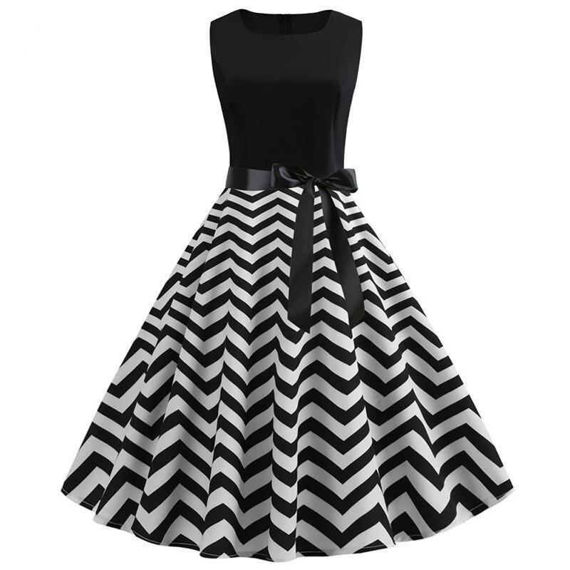 Robe Guinguette Rayures Noires et Blanches | Vintage-Dressing